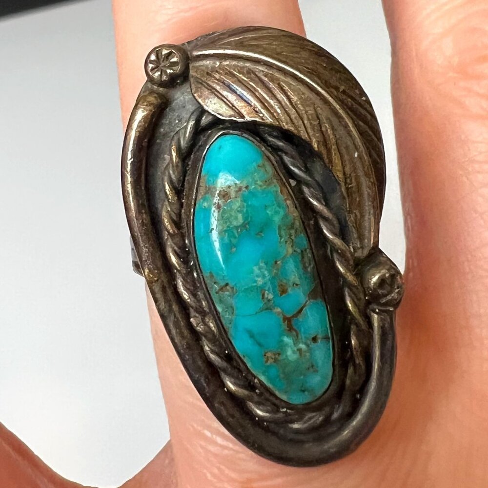 Large Turquoise Sterling Silver 925 Ring with Feather, Size 7.5